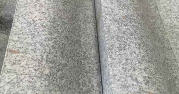 铁岭芙蓉白S型拉丝面路沿石
