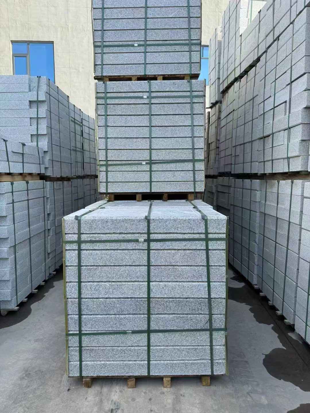 铁岭 公园台阶石