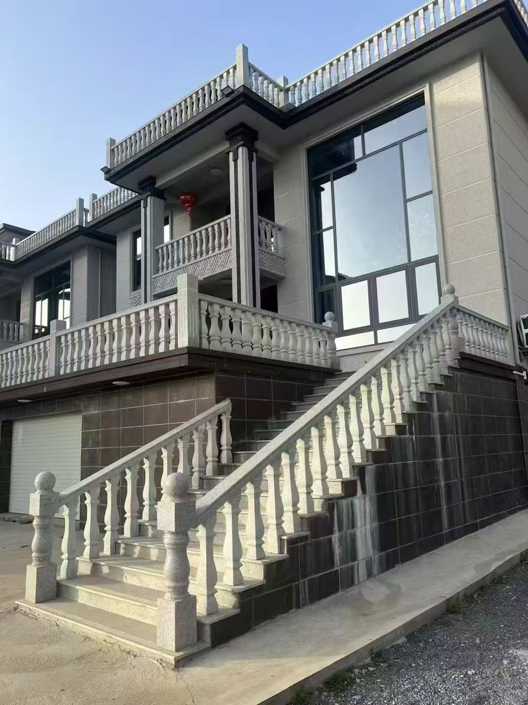 铁岭 芝麻白别墅阳台栏杆，楼梯栏杆