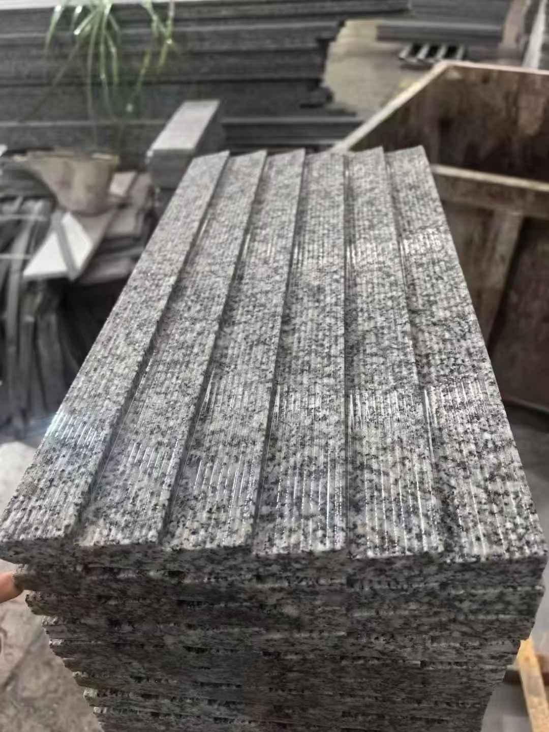 铁岭 狼牙石