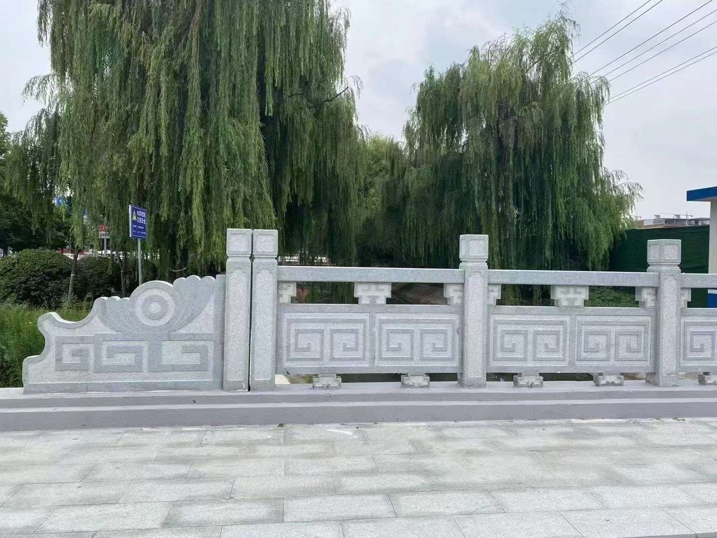 铁岭 芝麻灰桥栏杆、河道栏杆安装效果