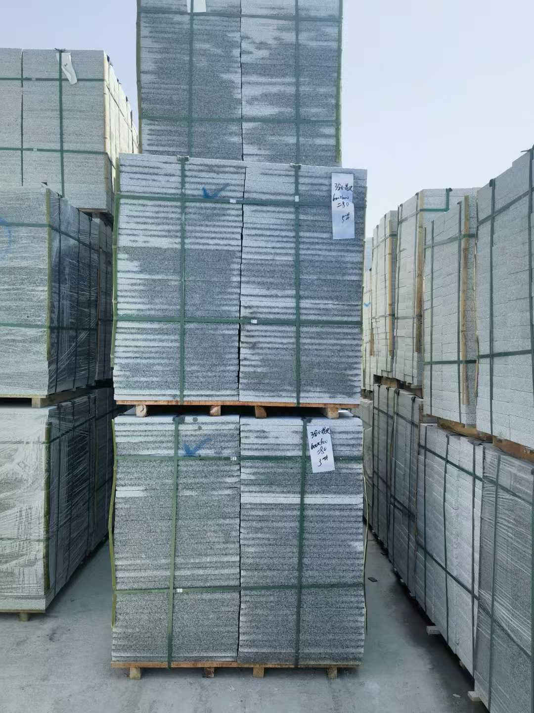 铁岭芝麻白地铺成品
